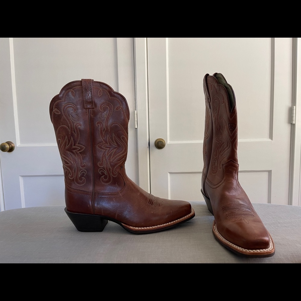 Ariat Size 8 Boots